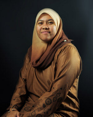 Cik Aza Nabilla Azamullah